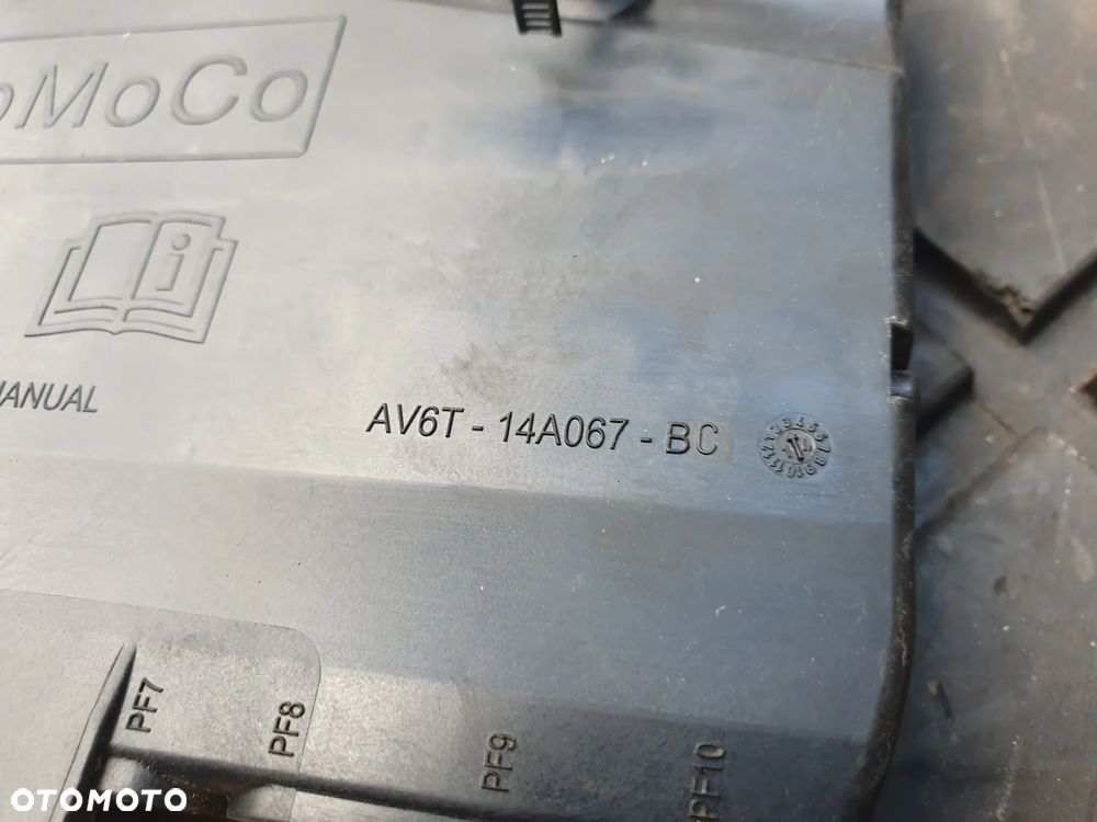 ROZDZIELACZ PRĄDU FORD FOCUS MK3  Skrzynka bezpieczników AV6T14A067BC - 2