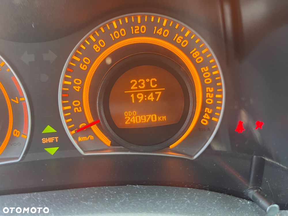 Toyota Auris 1.4 VVT-i - 11
