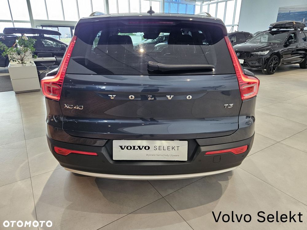 Volvo XC 40 - 9