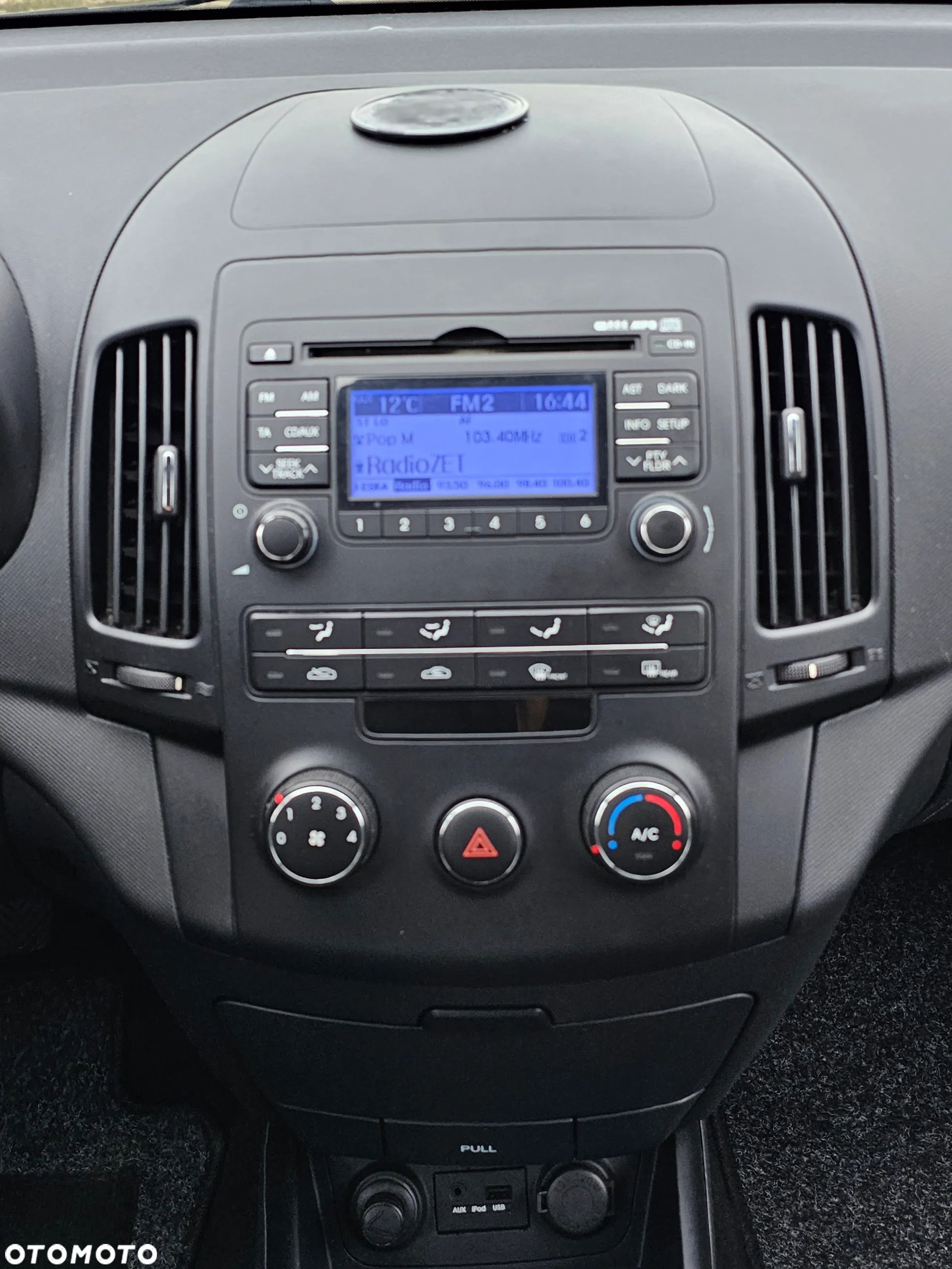 Hyundai i30 1.4 FIFA WM Edition - 6