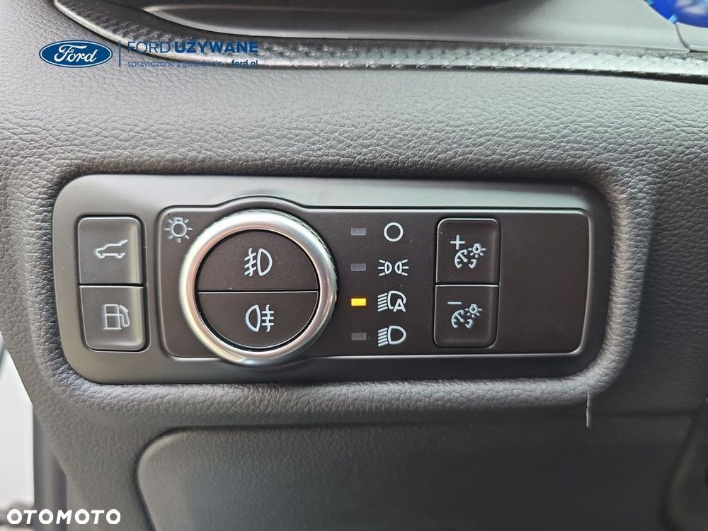 Ford Explorer - 30