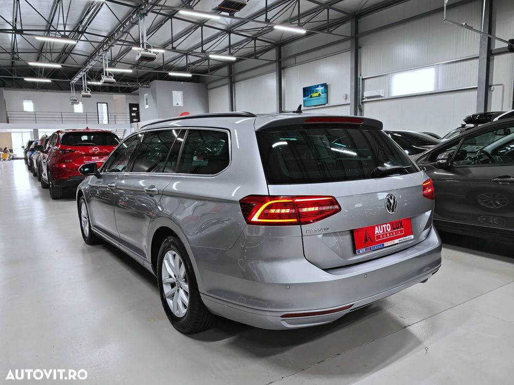 Volkswagen Passat 1.6 TDI SCR DSG Comfortline - 6