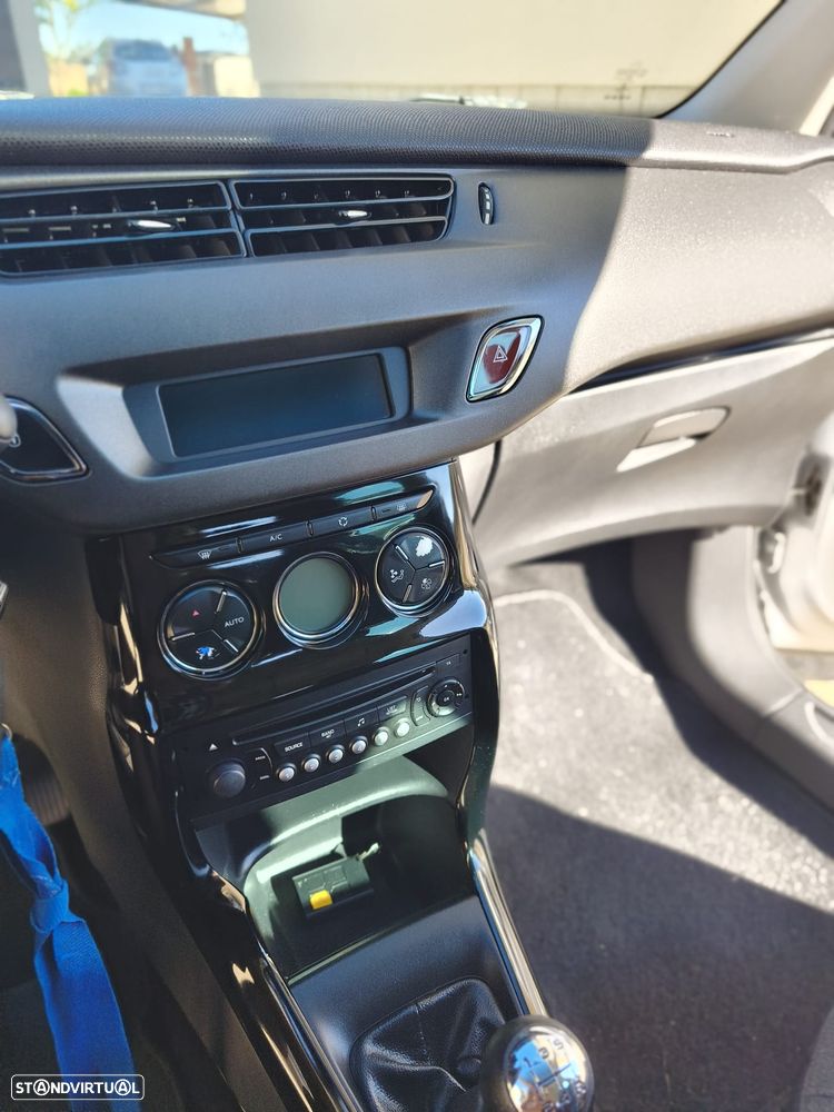 Citroën C3 1.2 PureTech Collection - 10