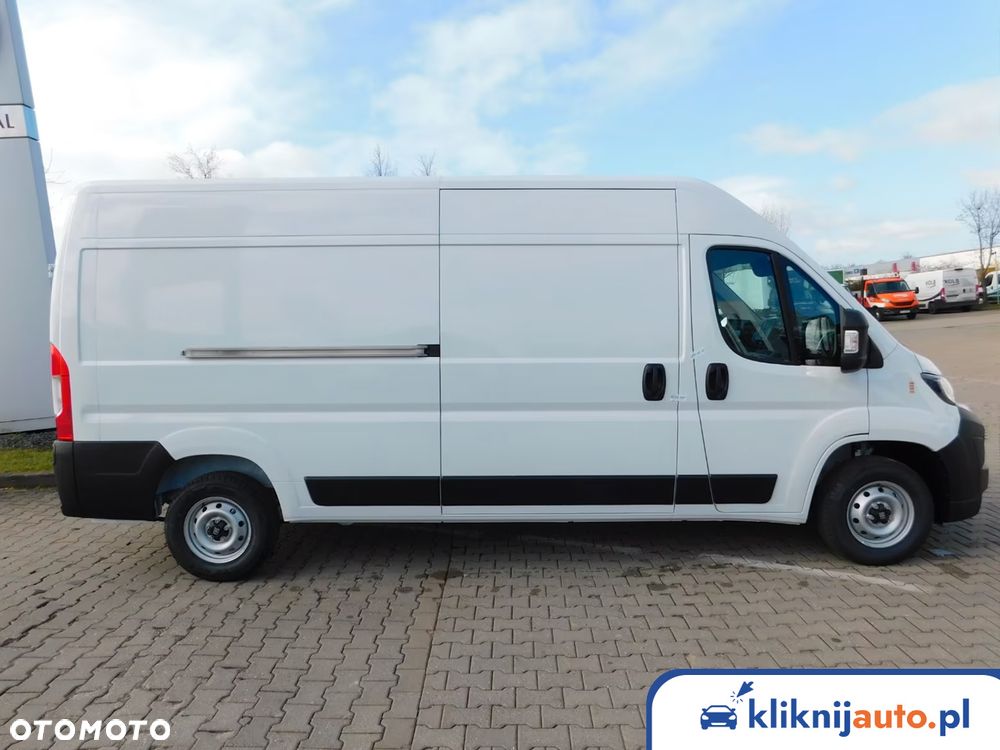Fiat Ducato Furgon L3H2 3,3T Diesel 140KM Manual - 7