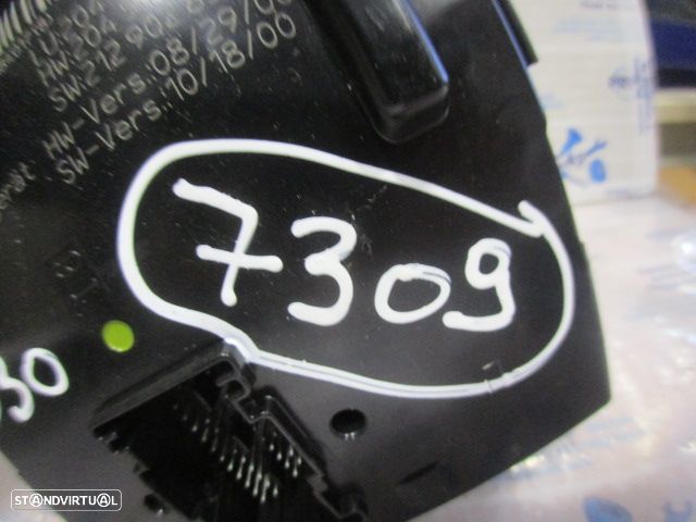 Modulo 2049060805 2045459032 2129028502 MERCEDES W204 S204 2010 C220cdi 170CV 5P PRETO Módulo Caixa De Fusíveis - 4