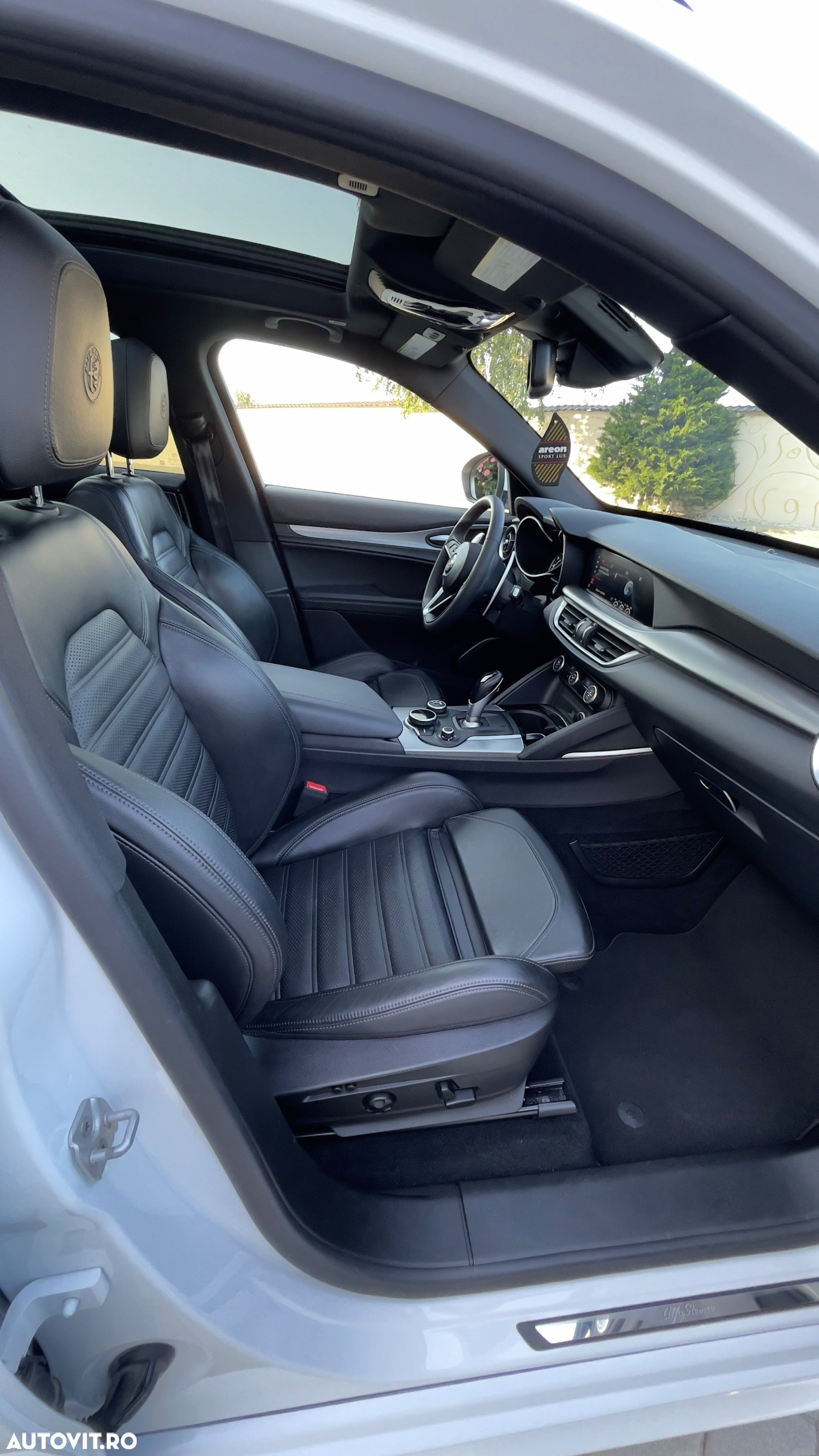 Alfa Romeo Stelvio 2.0 Turbo 16V AT8-Q4 Veloce - 7