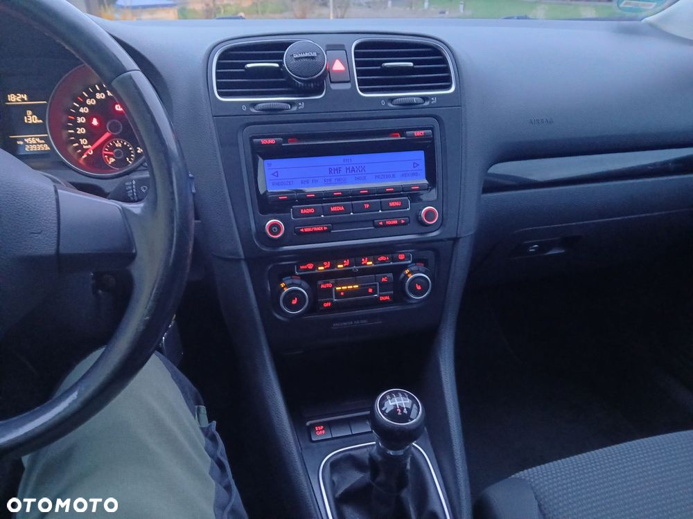 Volkswagen Golf - 13