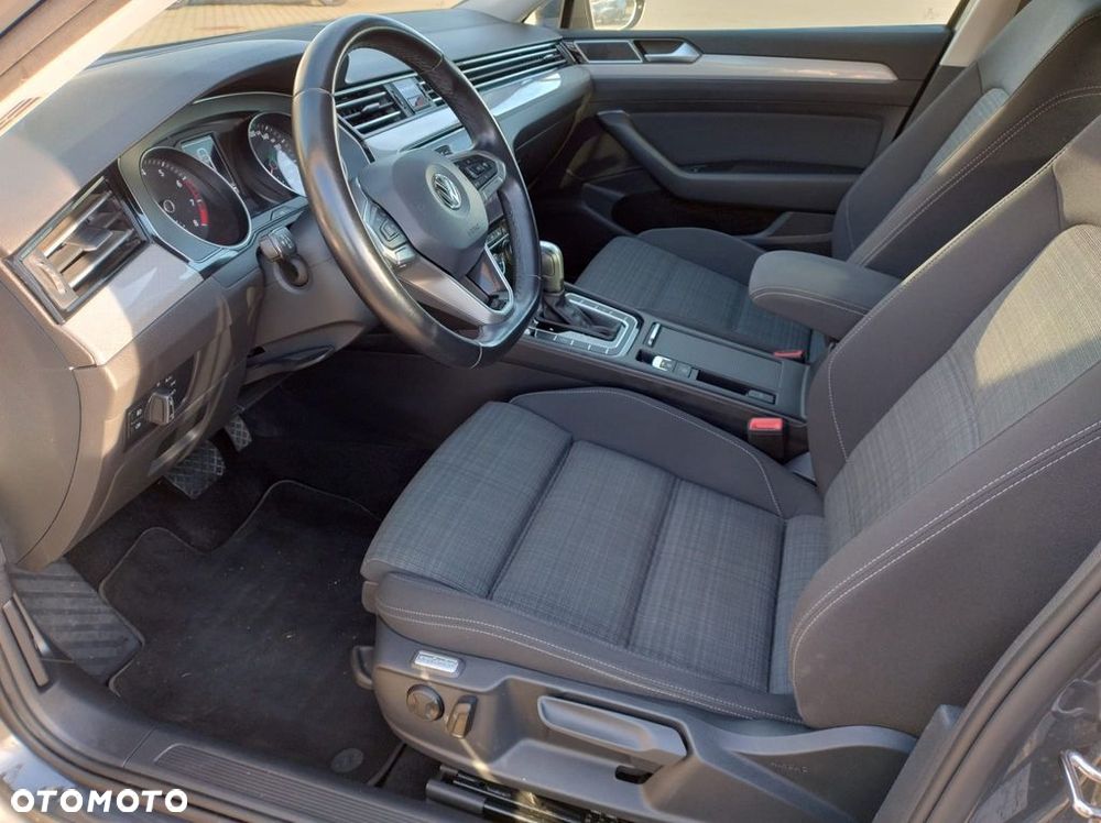 Volkswagen Passat 2.0 TSI Business DSG - 14