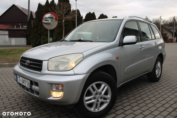 Toyota RAV4 - 24
