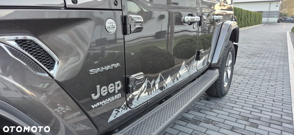 Jeep Wrangler Unlimited 2.2 CRD Sahara - 9