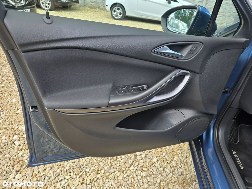 Opel Astra 1.4 Turbo Dynamic - 20