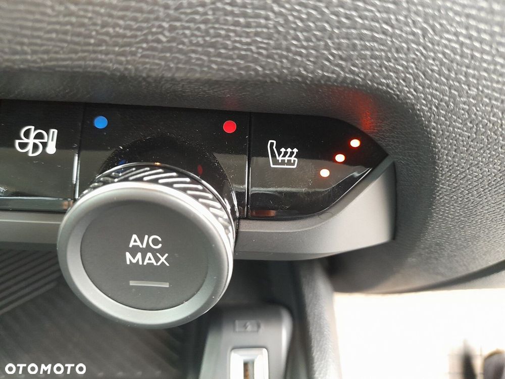 Citroën C4X 1.2 PureTech Feel Pack S&S EAT8 - 27