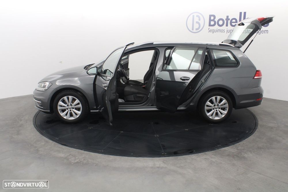 VW Golf Variant 1.6 TDi Highline - 12
