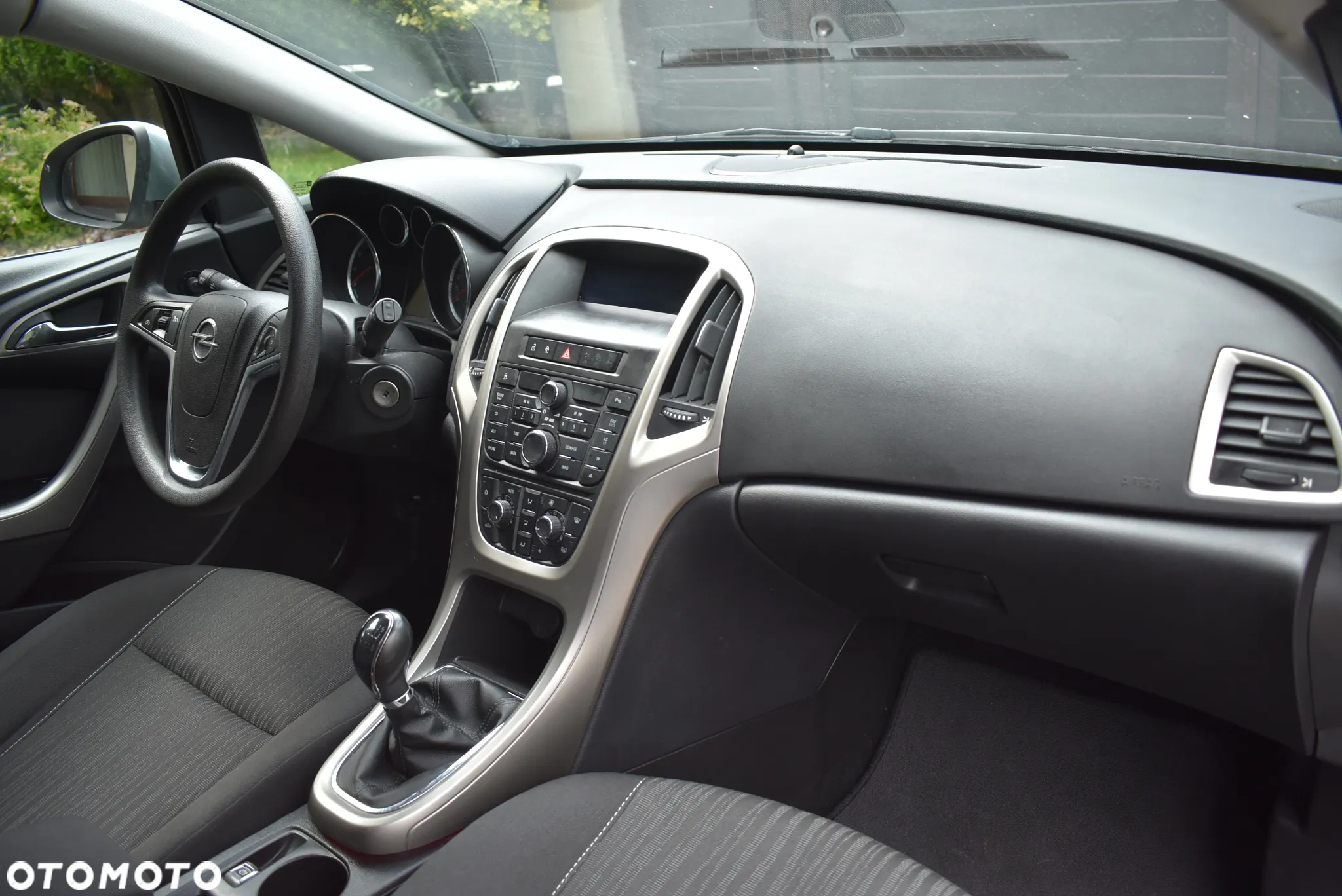 Opel Astra 1.4 Turbo Design Edition - 21