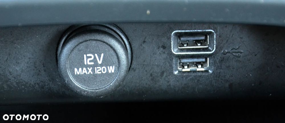 Volvo XC 40 T2 Essential - 25