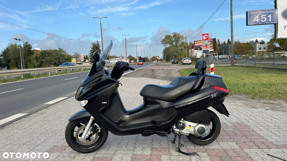 Piaggio Xevo - 1