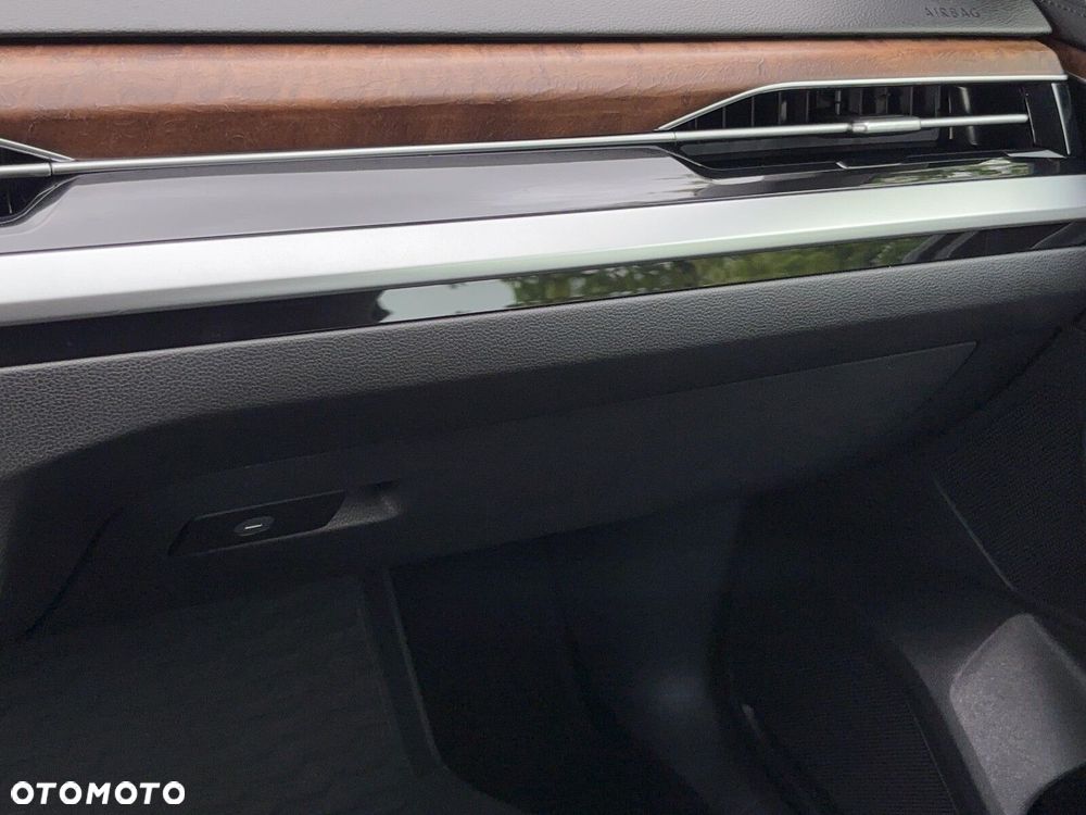 Volkswagen Arteon 2.0 TDI SCR Elegance DSG - 28