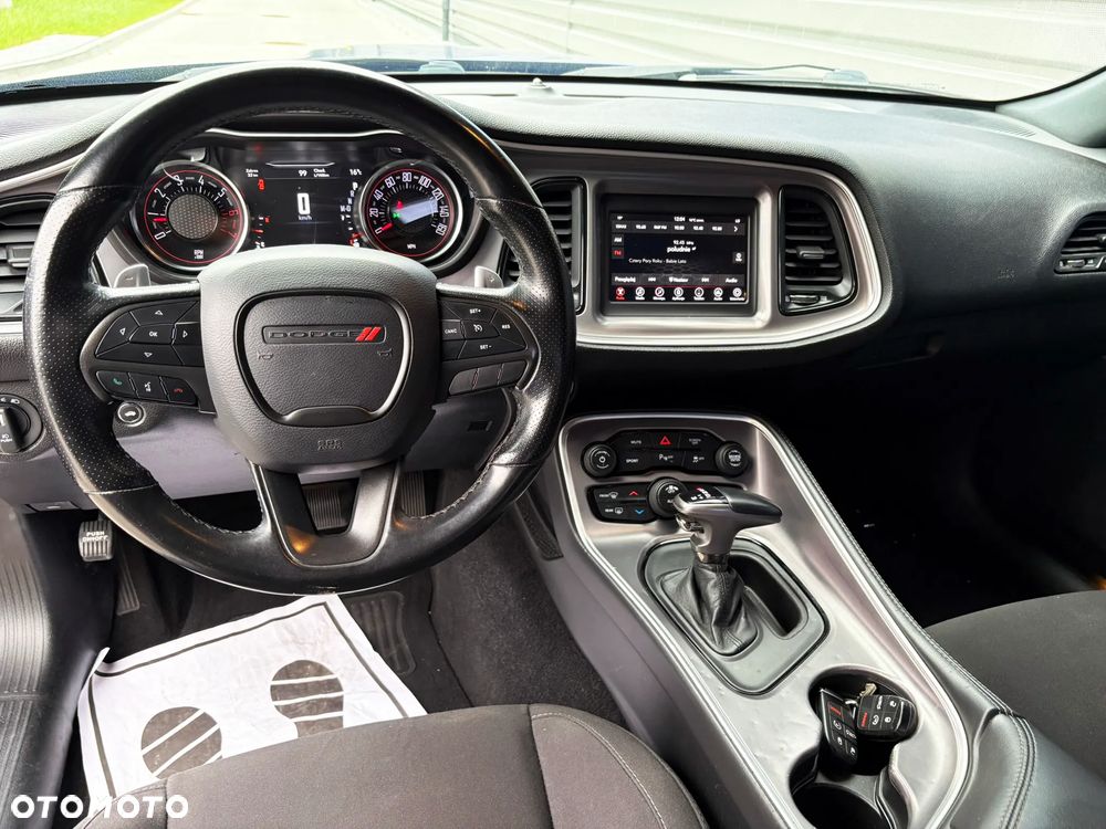 Dodge Challenger 5.7 R/T Shaker - 13