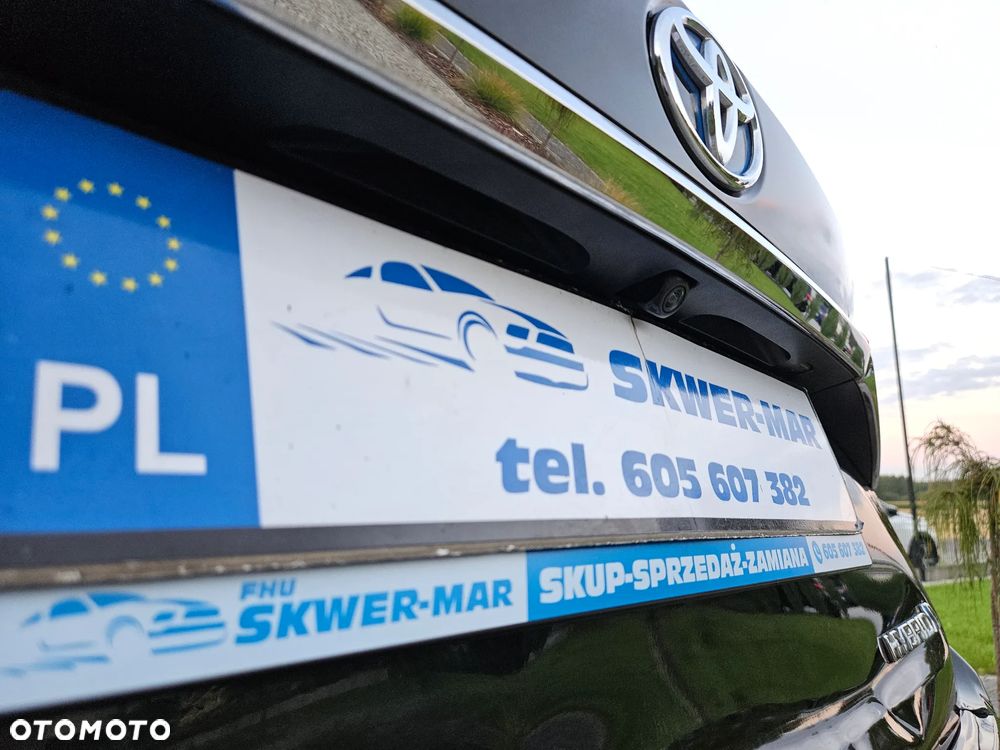 Toyota Corolla 1.8 Hybrid Comfort - 32