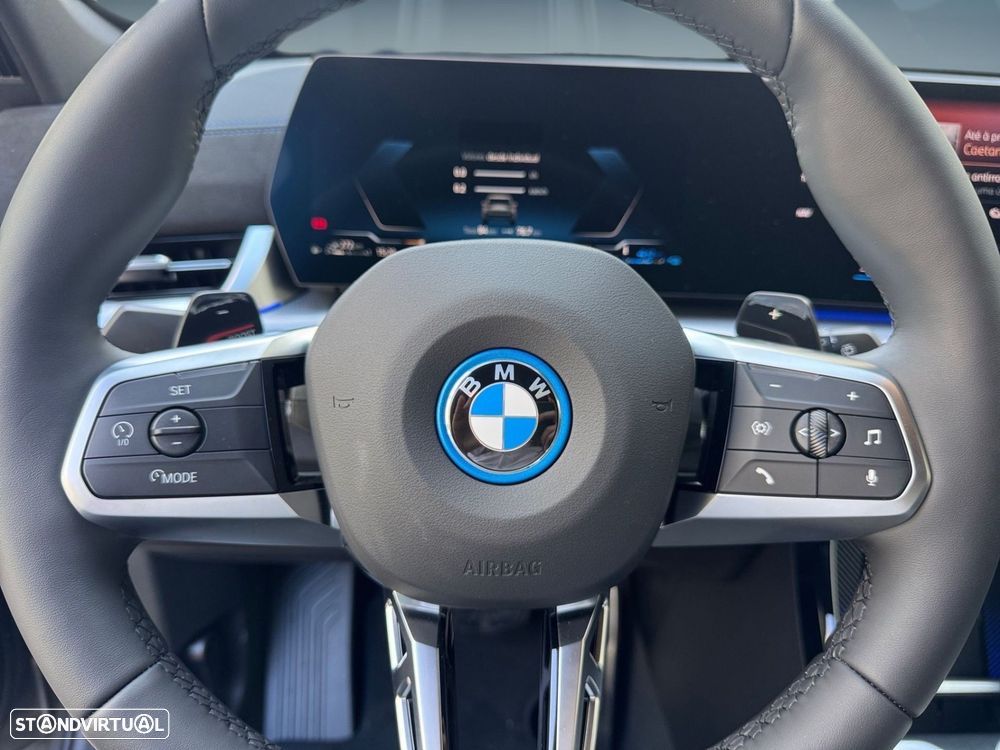 BMW X1 xDrive25e Pack Desportivo M - 12