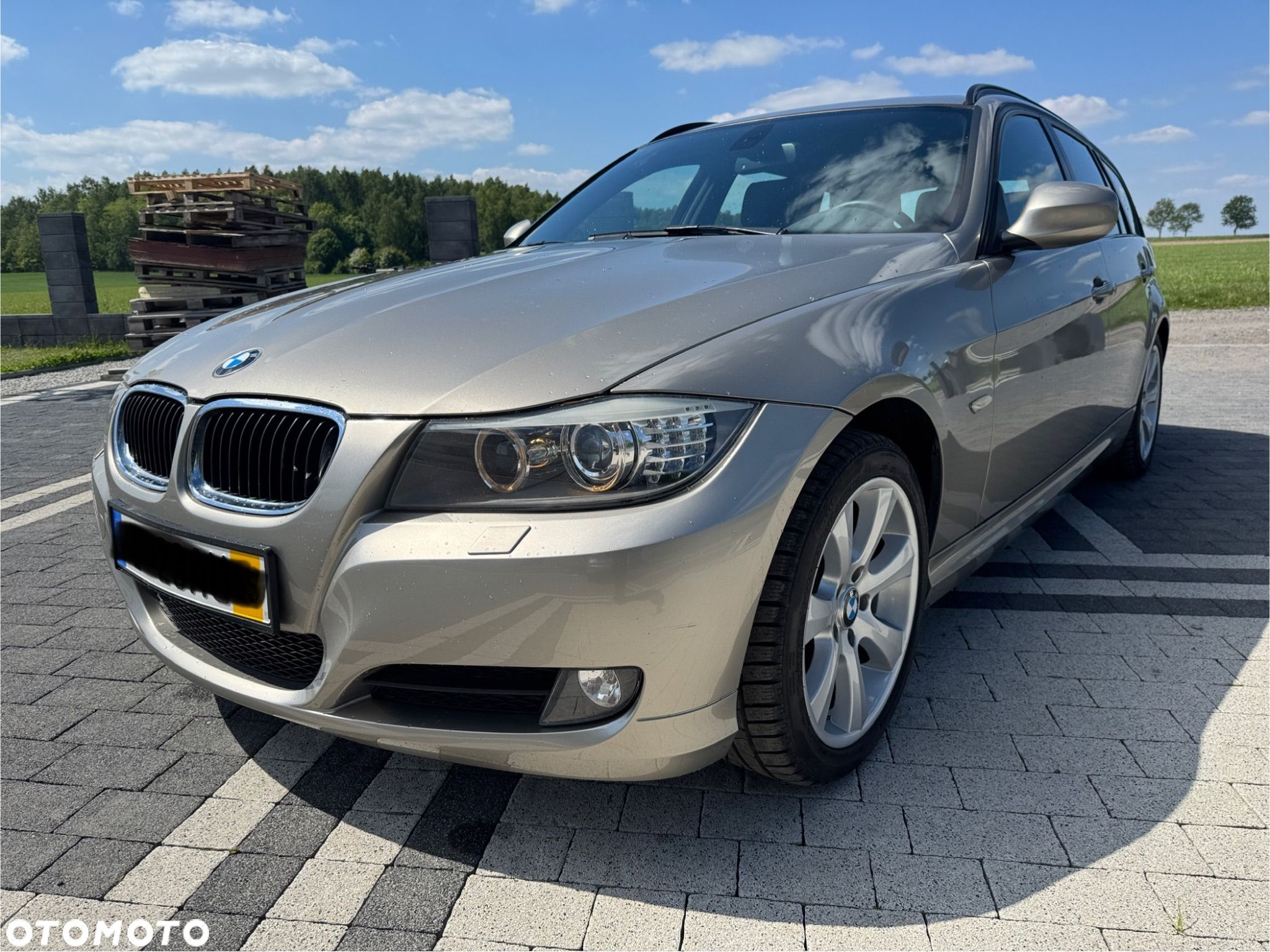 BMW Seria 3 318d DPF Touring Edition Exclusive - 1