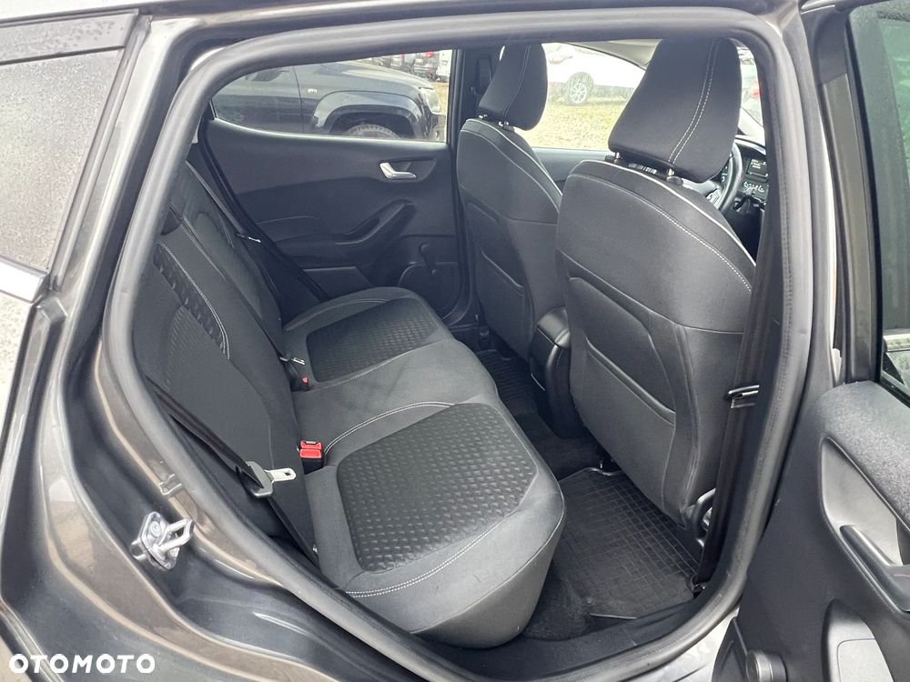 Ford Fiesta - 23