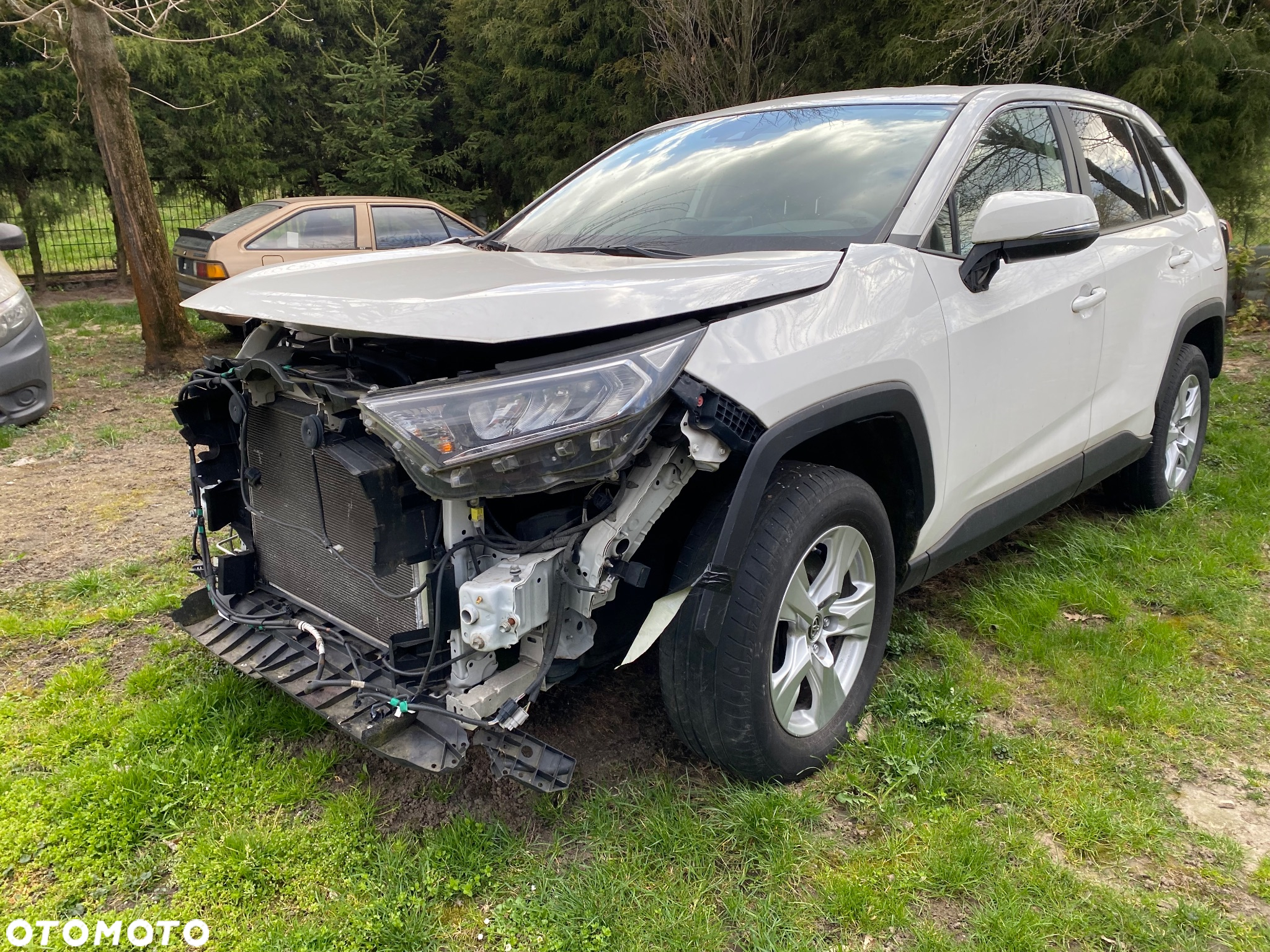 Toyota RAV4 - 8