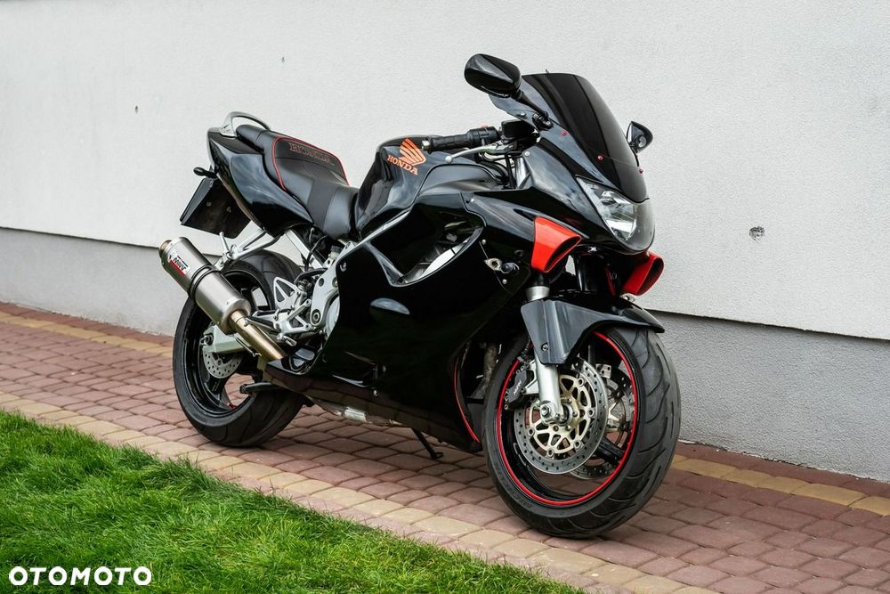 Honda CBR - 1