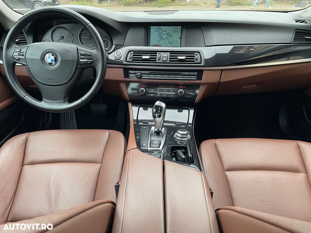 BMW Seria 5 520d Aut. - 7
