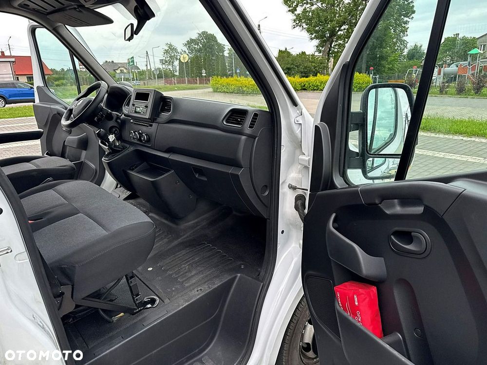 Renault Master - 22