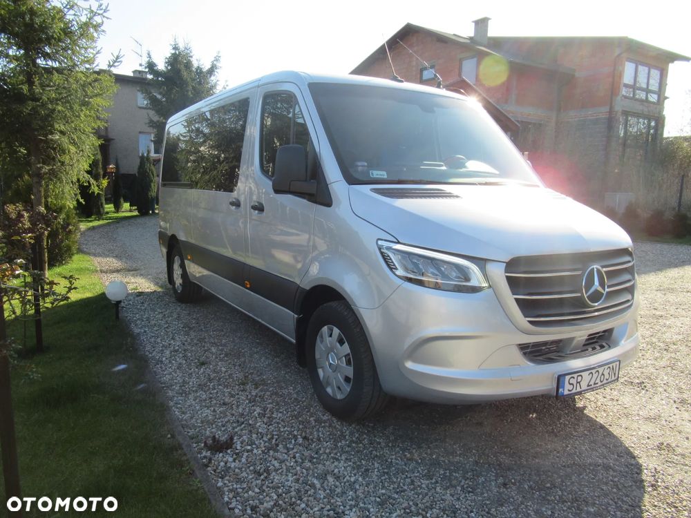 Mercedes-Benz Sprinter - 1