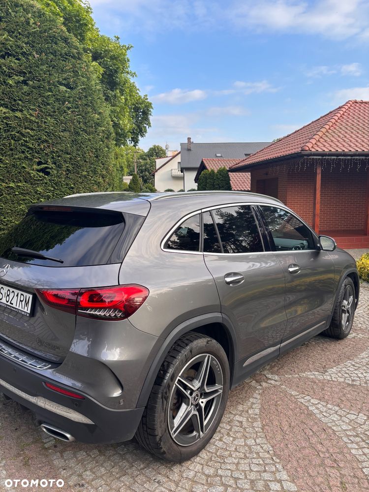 Mercedes-Benz GLA 200 AMG Line - 5