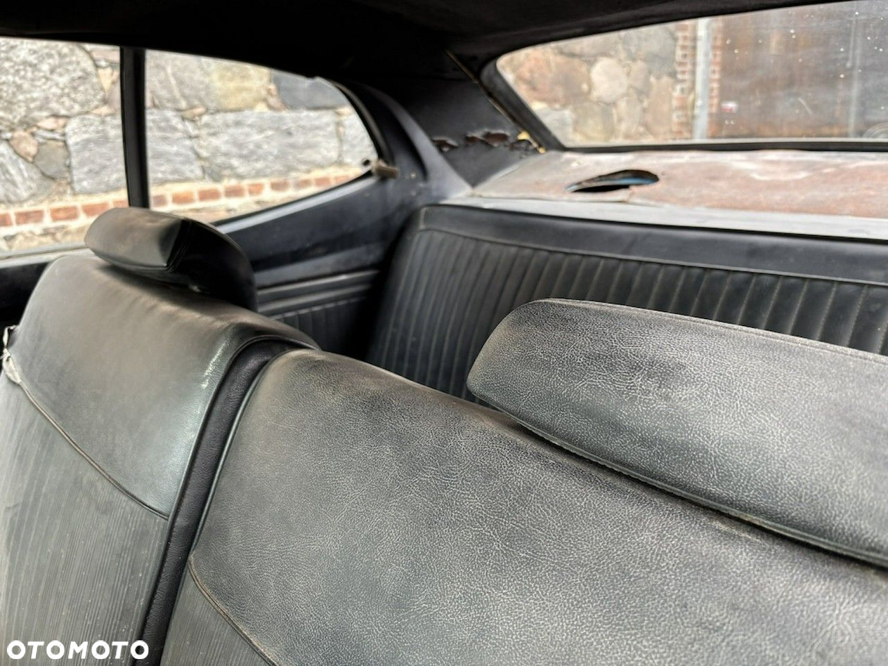 Plymouth Duster - 8