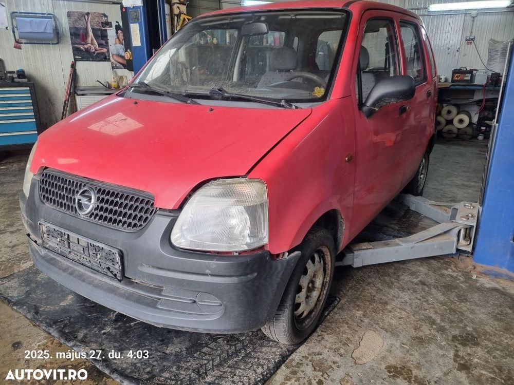 Dezmembram Opel Agila 1.0 benzina Z10XE - 1
