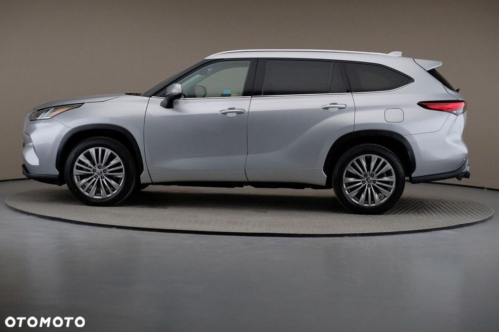 Toyota Highlander - 4
