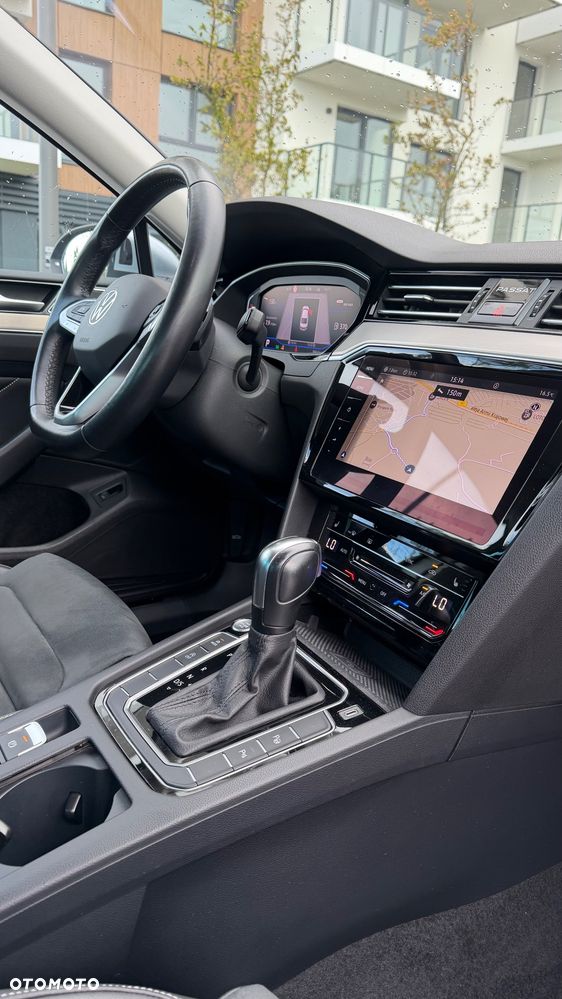 Volkswagen Passat 1.5 TSI OPF DSG Highline - 7