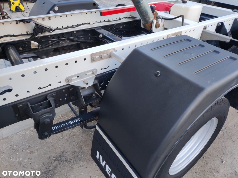 Iveco Daily 35C16 - 16