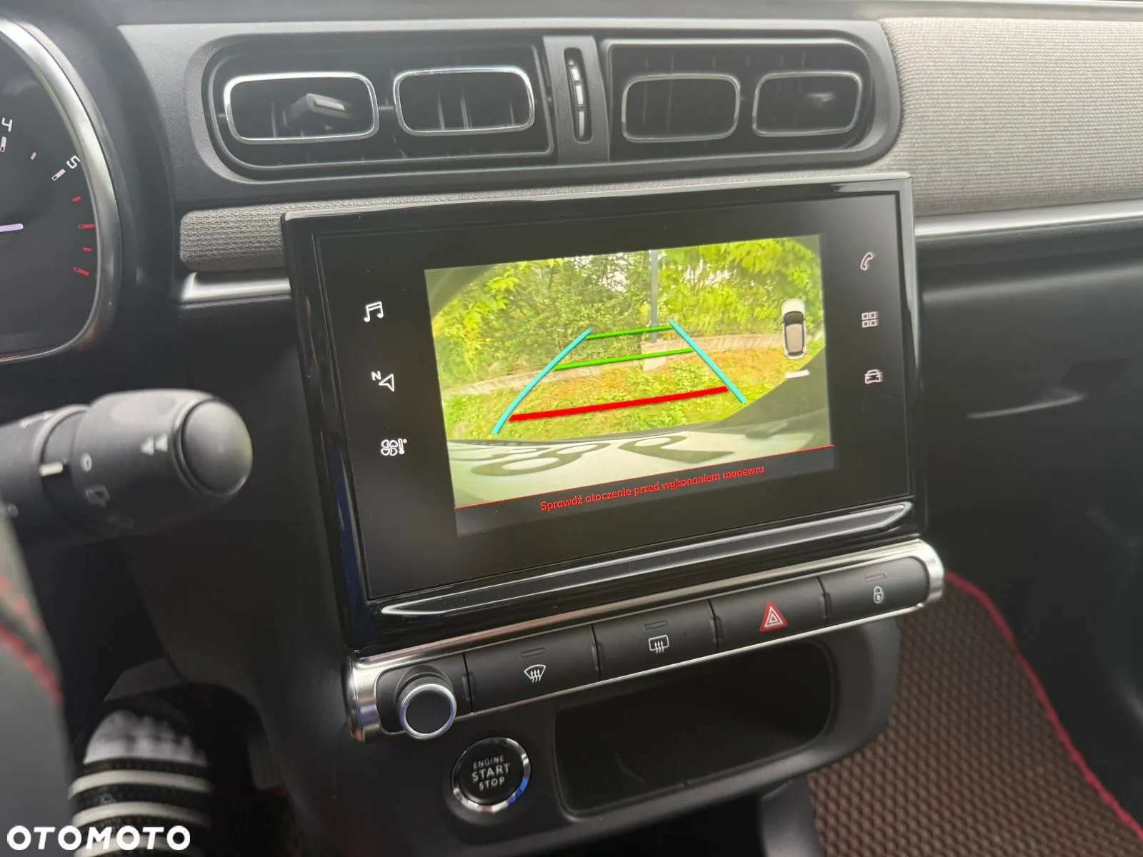 Citroën C3 1.2 PureTech Shine - 14