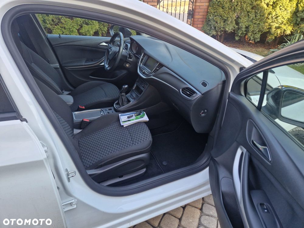 Opel Astra 1.5 D Start/Stop Edition - 10