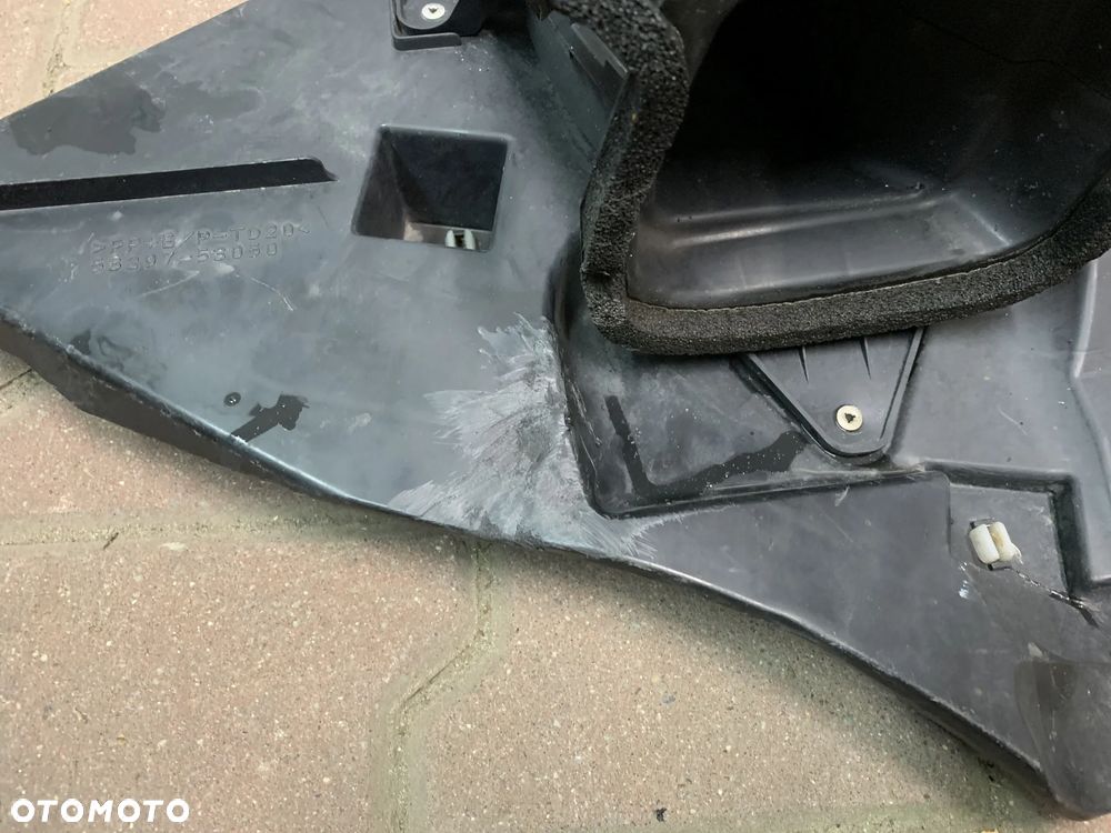 LEXUS IS III 2013- WLOT POWIETRZA PRAWY KIEROWNICA OSŁONA PRAWA 53297-53050 - 2