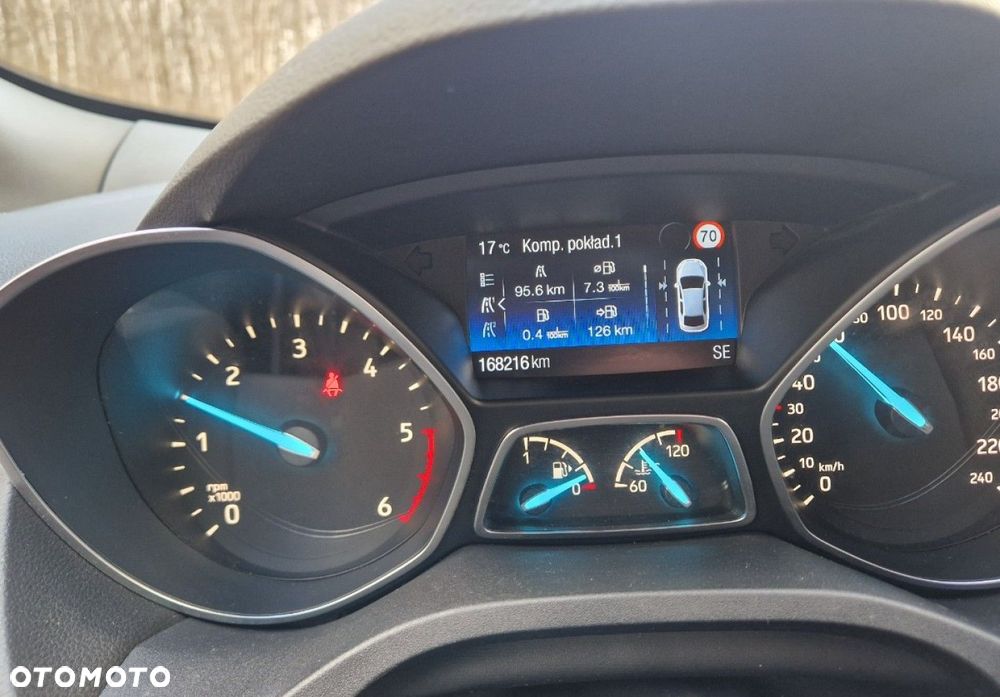 Ford Kuga 2.0 TDCi 4x4 ST-Line - 32