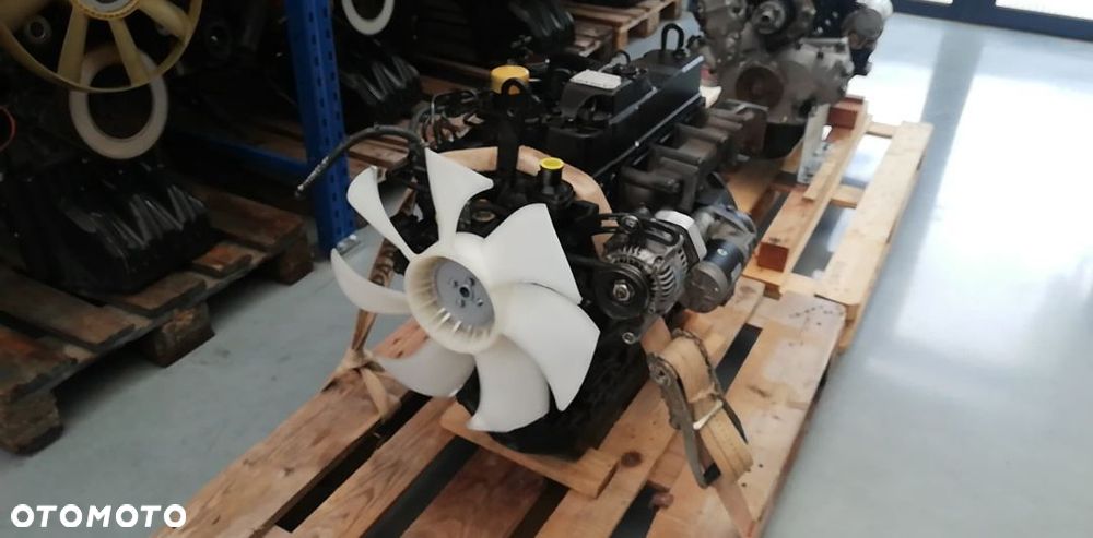 SILNIK VOLVO D2 2DCAE3 27.2 kW 2200 rpm 11 789 zł netto - 1