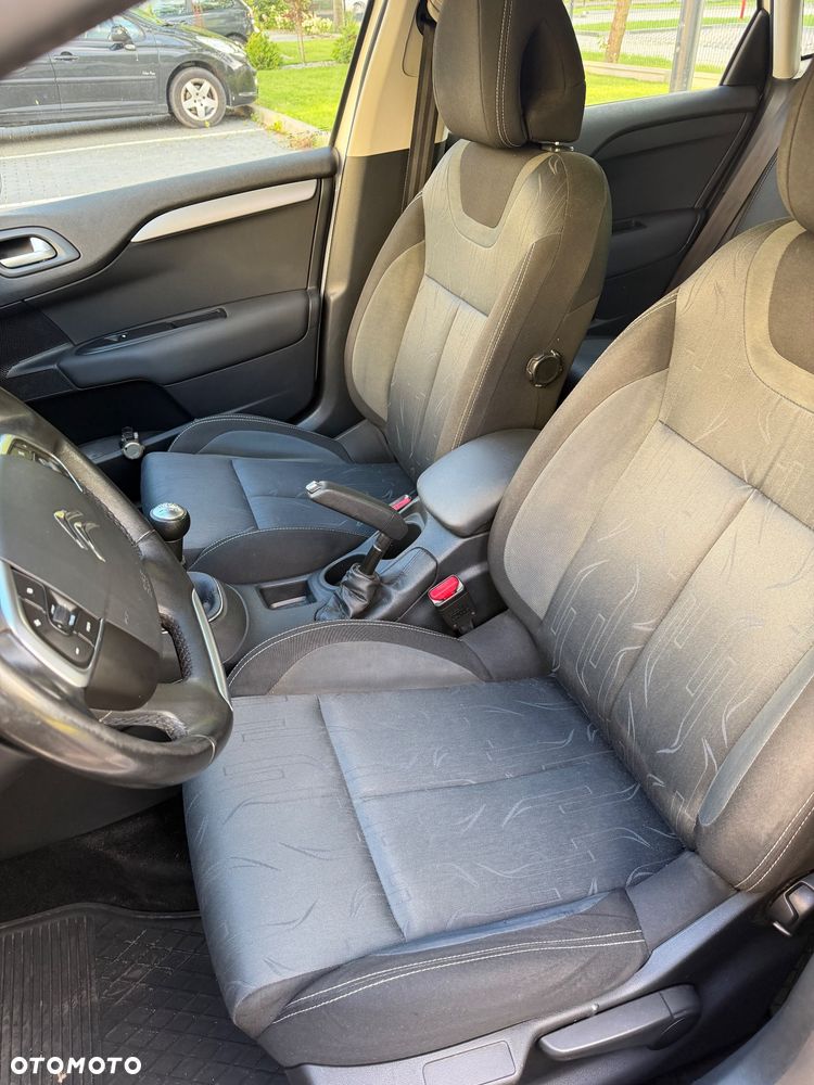 Citroën C4 1.6 HDi Attraction - 13