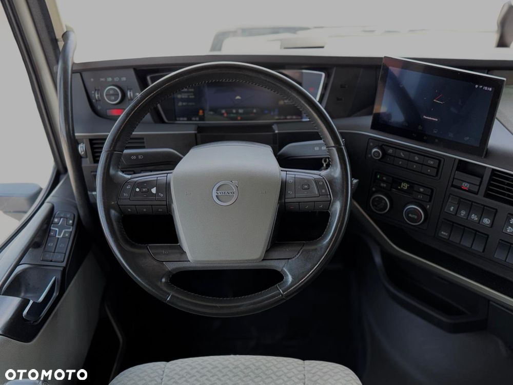 Volvo FH500 NOWY MODEL GLOBETROTTER XL E6 KLIMA SPROWADZONY - 26