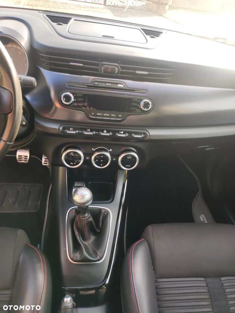 Alfa Romeo Giulietta 1.4 TB Distinctive - 18