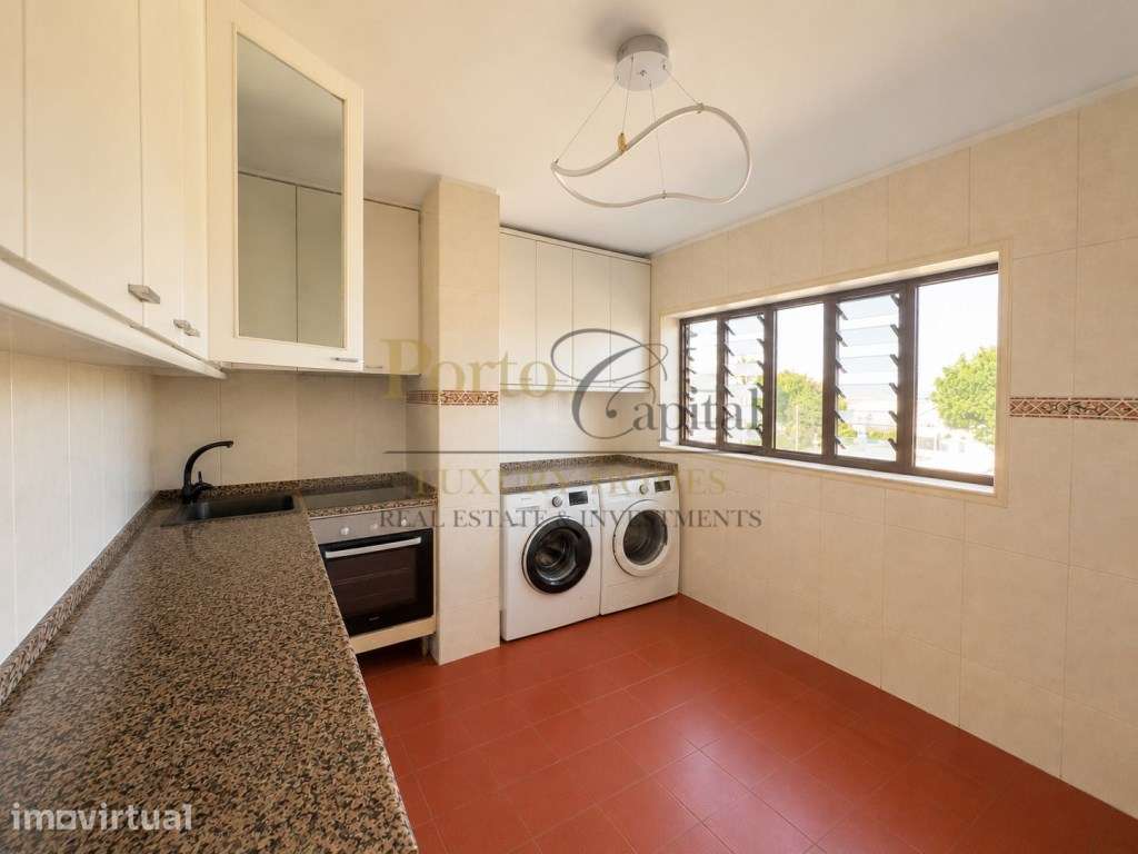 Vende-se Apartamento T3 em Custóias - Grande imagem: 2/24