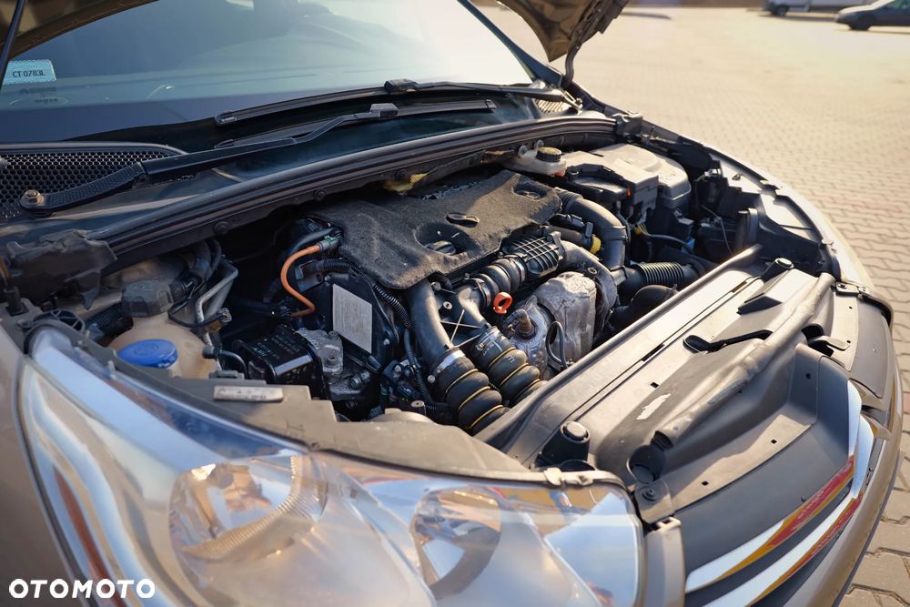 Citroën C4 1.6 HDi Attraction - 31
