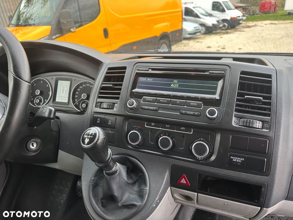 Volkswagen Transporter - 15