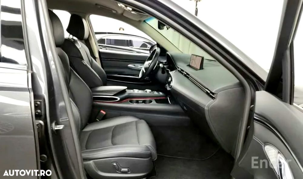 Genesis GV70 2.2 Diesel AWD AT8 Luxury Line - 6