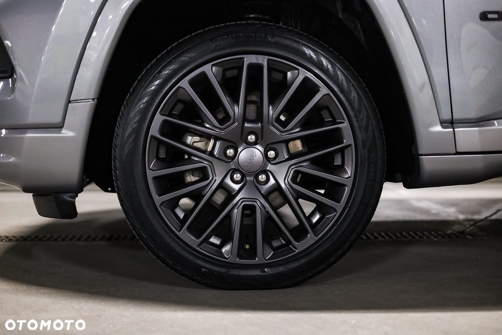 Jeep Compass - 11